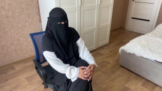 看我读一个关于性的色情故事