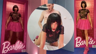 Barbie Ucraina Sottomessa e Spietata come una Pornostar - Julia Graff