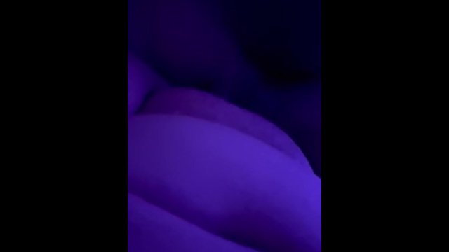 Она любит грубость