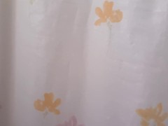 دخلت عليها للدوش أو أنا مقيم شوفو كيفاش شدات ليا زبي هاد الميمة - Screenshot 1 of 16 - سكس مغربي