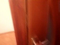 Моет свою киску в душе. - Screenshot 1 of 16 - в душе