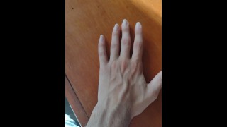Тщеславная сексуальная рука, чтобы вы, ребята, увидели