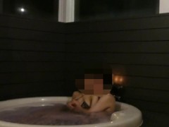 『夏　水着　ギャル』入学したばかりの巨乳の白ギャルを夏サークル旅行先のプールで水着にさせて着衣生ハメに成功。エロ過ぎて気持ち良過ぎた。。　個人撮影　フェラ　スタイル抜群　主観動画 - Screenshot 4 of 16 - Asian Big Tits