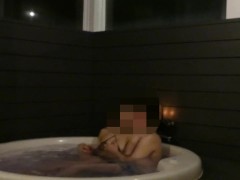 『夏　水着　ギャル』入学したばかりの巨乳の白ギャルを夏サークル旅行先のプールで水着にさせて着衣生ハメに成功。エロ過ぎて気持ち良過ぎた。。　個人撮影　フェラ　スタイル抜群　主観動画 - Screenshot 5 of 16 - Japanese Big Tits