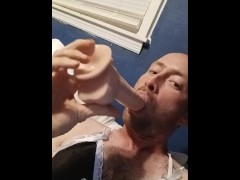 Sissyboy fun - Screenshot 10 of 16 - Maid