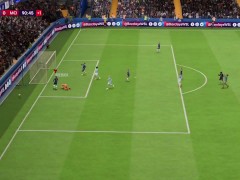 c'est un match de foot avec des femmes