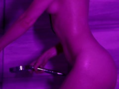 Can I take a shower in your bathroom?