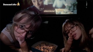 Рискованный секс и минет в кинотеатре 🎬🍿Попкорн и сперма в рот 👅💦