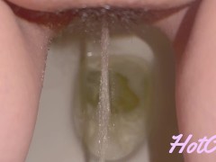 自撮り放尿集×6PEEおしっこしてるシーンだけ詰め合わせ！theしょんべん日本人素人個人撮影 - Screenshot 9 of 16 - 個撮