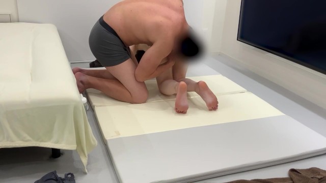 【個人撮影】飲み会の帰りに意気投合したママ友とレンタルルームでSEXする様子を盗撮した投稿映像がこちら