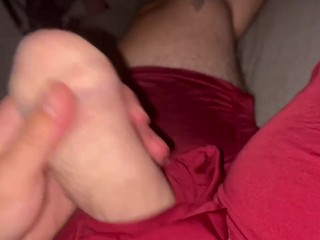 ALMOST GOT CAUGHT JACKING OFF NEXT TO MY TIRED FRIEND | CUMSHOT | (FTM)