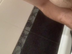 Дрочка в душе с окончанием - Screenshot 6 of 16 - Male