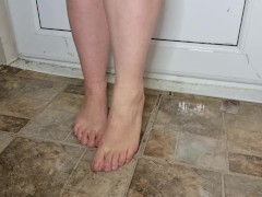 Joi dirty talk I want you to piss on my feel dirty talk