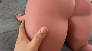 Quem não ama uma bunda gorda coberta de Booty Sprinkles?