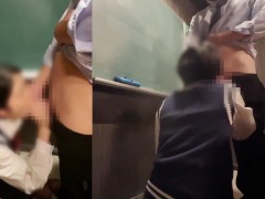 【教室でJKに中出し】「先生、私が変態ってバラさないで…！」放課後の真面目な生徒 - Screenshot 11 of 16 - Amateur