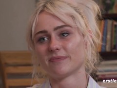 Ersties - Hally spielt mit Farben und Pinseln - Screenshot 13 of 16 - German