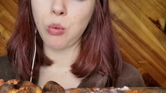 asmr mukbang cannelonis uvula sexy
