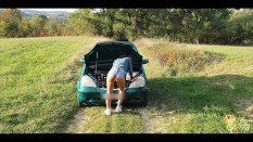 Broken down car sex