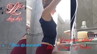 сексуальная фотосессия в нижнем белье, которая была сделана некоторое время назад.