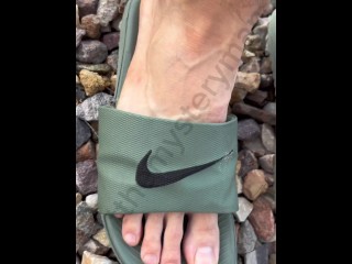Viens Adorer Mes Pieds Sexy Dans Mes Sandales.