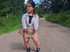 Onlyfans/asliceofcait dwarf glamour model posing for shoot