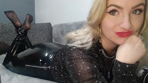 LATEX BLONDE FETISH