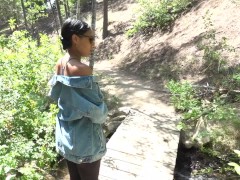 Sucking Cock on Public Hiking Trail - Screenshot 4 of 16 - Public