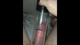 Usando la bomba automática de pene en mi pene pequeño resultados de la segunda semana