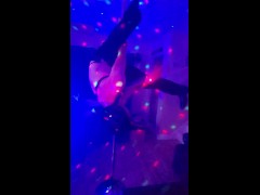 Dancing pole cowboy - Screenshot 4 of 16 - Cowboy