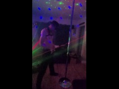 Dancing pole cowboy - Screenshot 5 of 16 - Poledancer