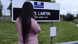 HMP Lange Lartin Gevangenen Britse Indiase vrouw gaat vreemd en wordt geneukt door zwarte vreemde