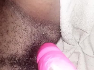 大量喷在我的床上