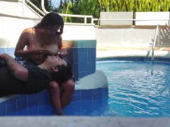 Daniel does not stop drinking milk on these vacations 10/16