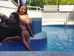 Daniel does not stop drinking milk on these vacations 16/16