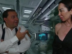 Nina Garco si fa sbattere da Axel Ramirez e Francesco Mancino