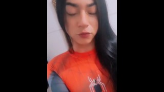 Человек-паук сексуальная женщина-паук