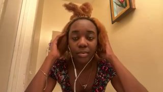 Pornhub modelo haircare: esticando meu cabelo de fralda