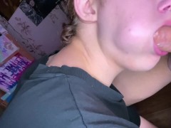 Школьница Блондинка Решилась Сделать Глубокий Минет Своему Новому Другу - Screenshot 16 of 16 - Deep Blowjob