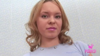 Худенькая красотка Бриджит Берет Твердый Член В Свою Киску И Получает Лицо