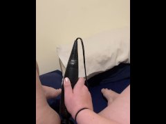 Kiwi girl making herself cum with wand vibrator