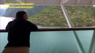 Cruise schip balkon neuken en slikken