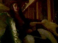 Slippery When Wet - Screenshot 1 of 16 - Teen