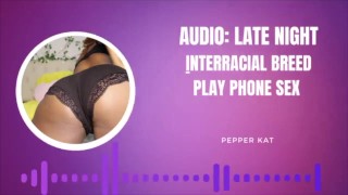 Sexo telefónico: Juego interracial travieso