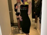 Tranny has fun with her girlfriend in the changing room