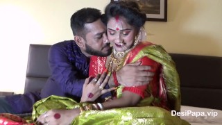 新婚インドの女の子スディパハードコアハネムーン最初の夜のセックスと中出し