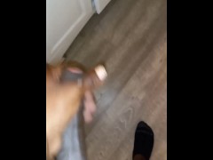 COULDNT WAIT TO GET OFF WORK N GET OFF 😤