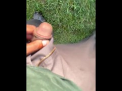 My Neighbor didn't kno it was War 👊🏾 until i pissed on his Front Lawn 😃 Almost Caught!!!