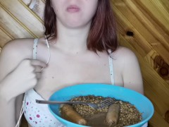 asmr mukbang uvula lentilles saucisses