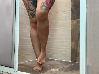 FOOT WORSHIP - Foot Shower, Shave & Red Nails