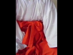 巫女さんに女装してオナホールでオナニー - Screenshot 5 of 16 - Ladyboy